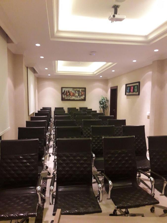 Suite Inn Hotel Ер-Ріяд Екстер'єр фото